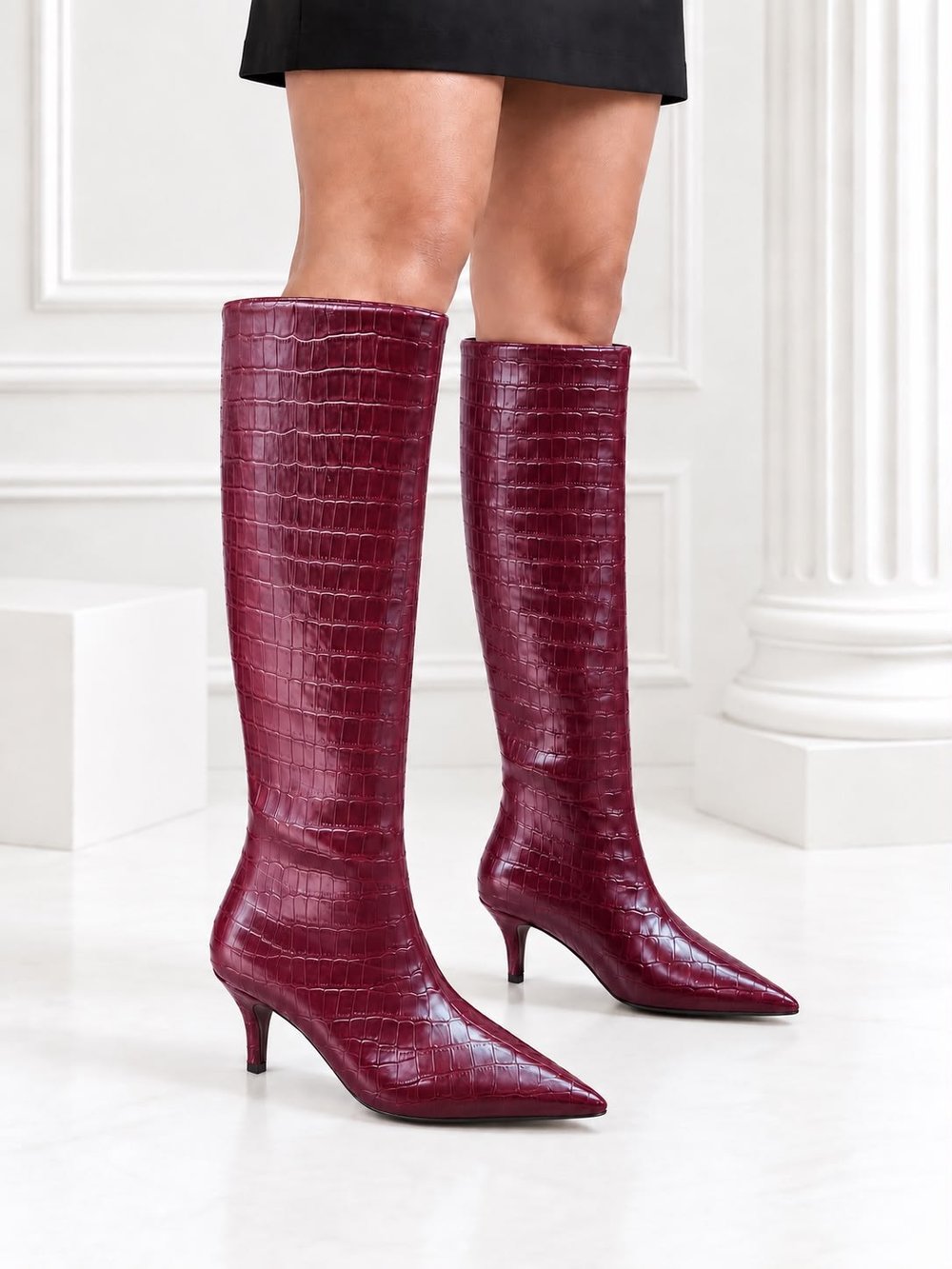 ASTER Kadın Bordo Kroko Cilt Sivri Burun İçi Kürklü 8 Cm İnce Topuklu Uzun Çizme