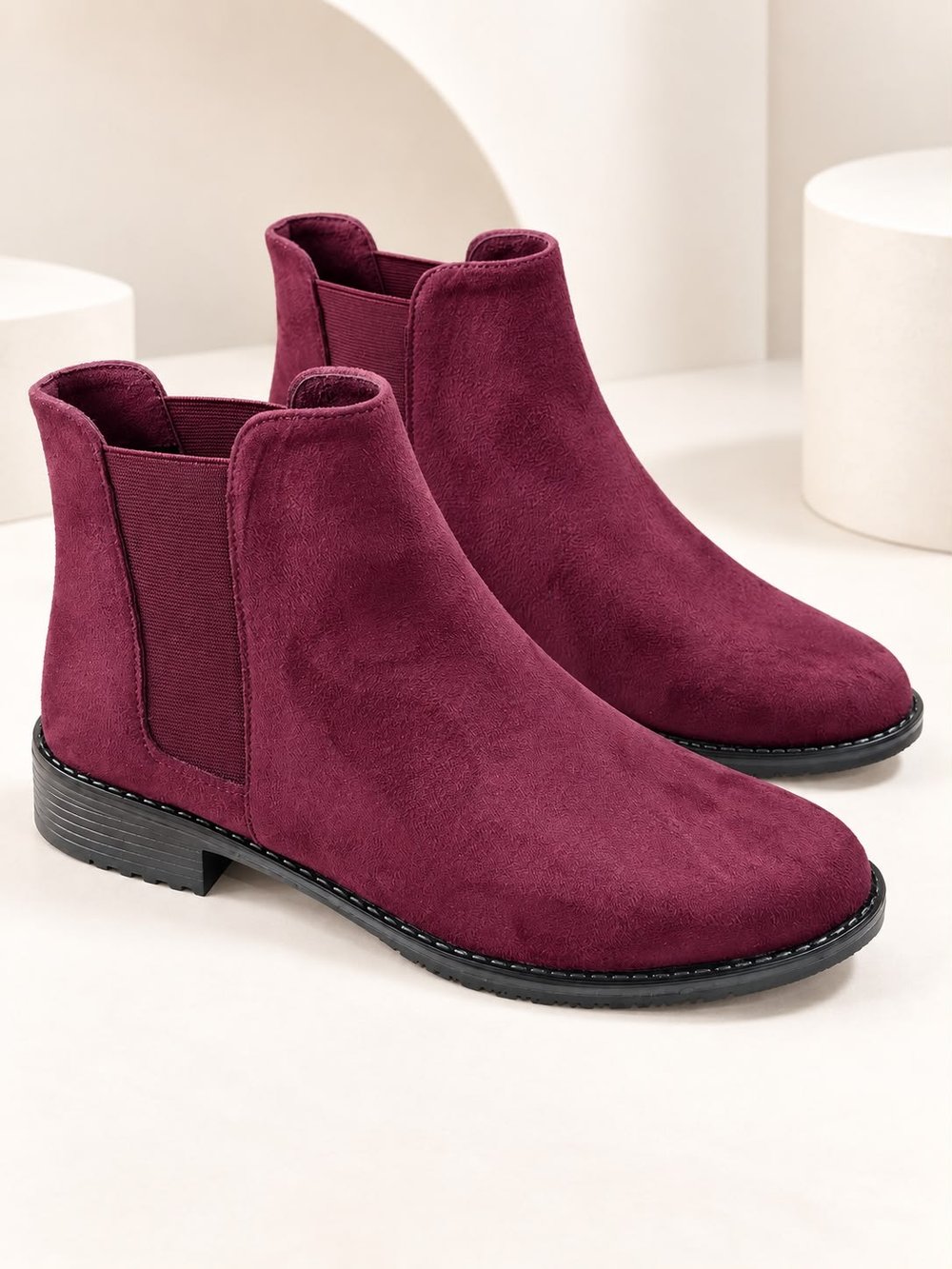 MARAL Kadın Bordo Süet Yuvarlak Burun Lastik Detaylı 3 Cm Topuklu Kaymaz Taban Chelsea Bot Bootie