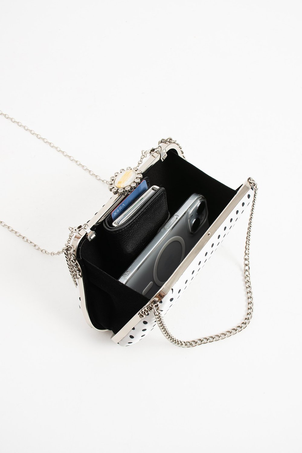 POLKIA Beyaz Saten Kumaş Puantiye Desenli Zincir Askılı Klips Kapamalı Clutch Çanta