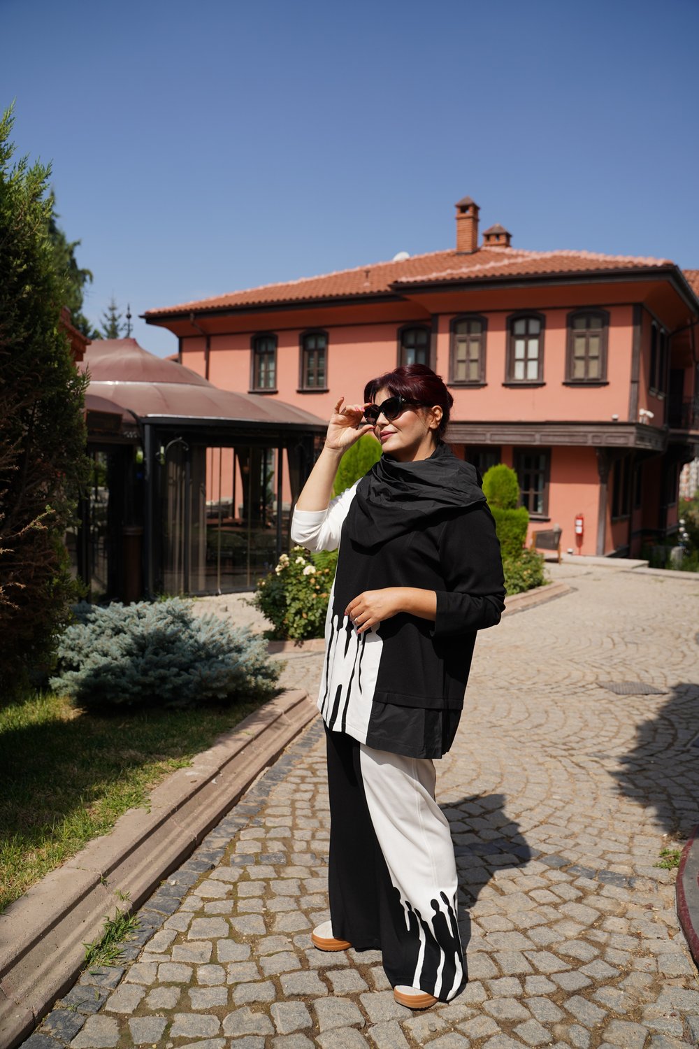 İnsanlar Desenli Takım