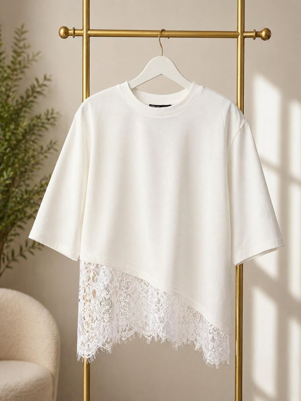 Tül Detaylı T-shirt