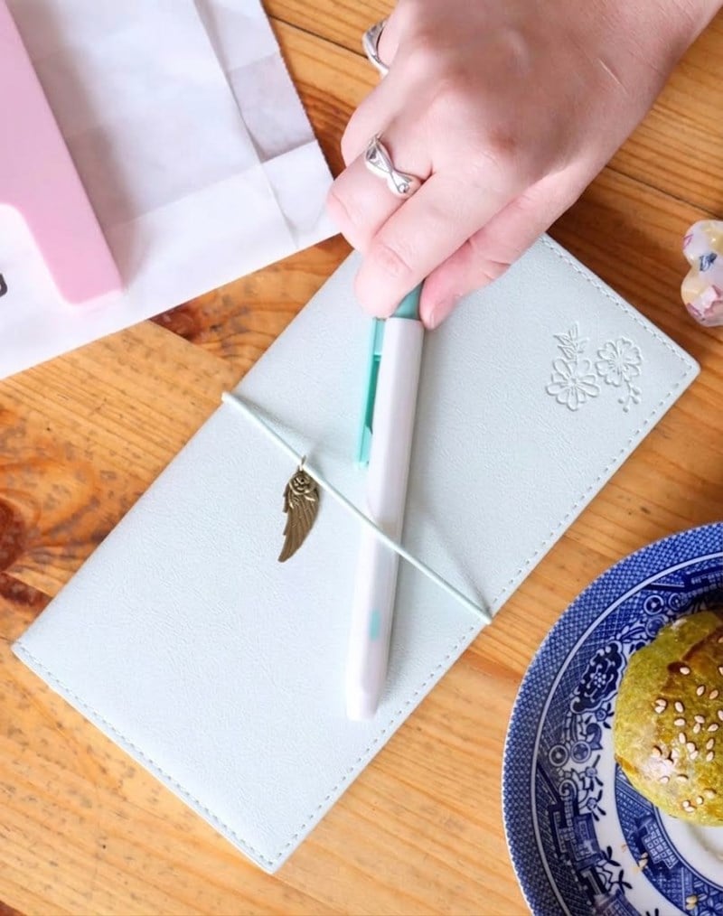 Victorias Journals Charm-Kuş, Tarihsiz Planlayıcı 9X19 Cm,80  Yap, 100 Gr.Ivory.- Yeşil