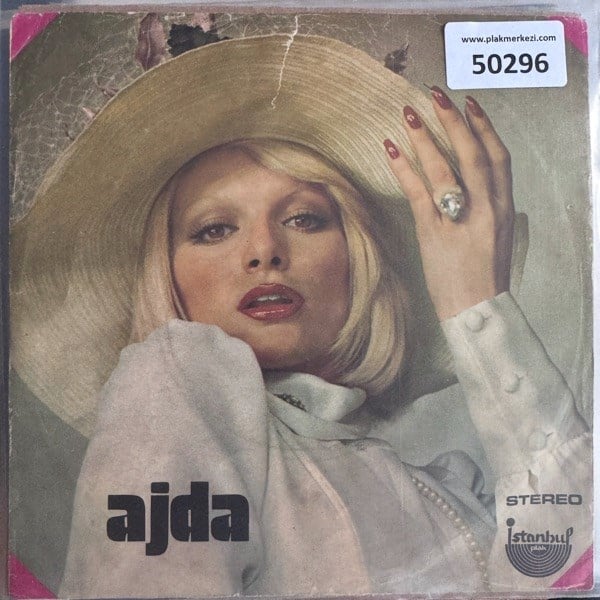 ajda-pekkan-hos-gor-sen-sana-ne-kime-n-06c6-4.jpg