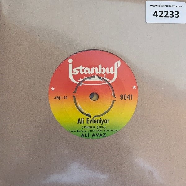 ali-avaz-ali-evleniyor-sakayla-karisik-b0b4-e.jpg