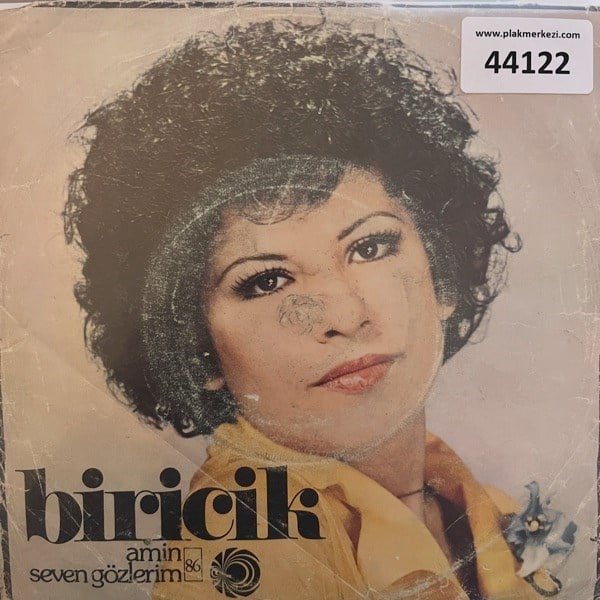 biricik-amin-seven-gozlerim-tr45k-4412-78d859.jpg