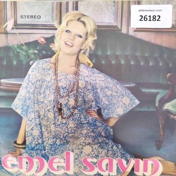 emel-sayin-yesil-gozlerinden-muhabbet--6-bca5.jpg