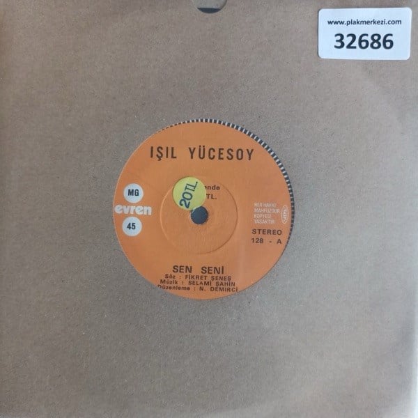 isil-yucesoy-sen-seni-bir-var-bir-yok---44c6-.jpg