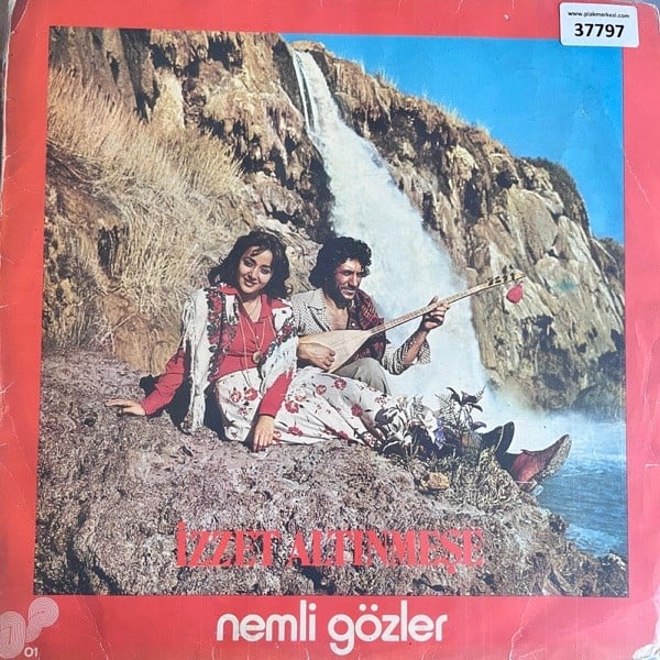 izzet-altinmese-nemli-gozler-turkce-lo-2ee31-.jpg