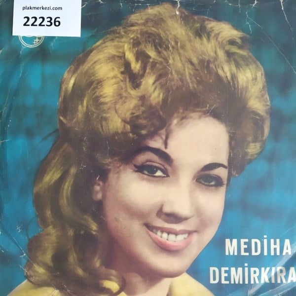 mediha-demirkiran-istanbulu-artik-hic---9264-.jpg