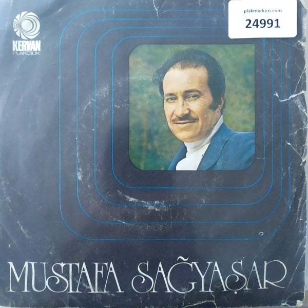 mustafa-sagyasar-meyhanelerde-aksam-el-4014-b.jpg