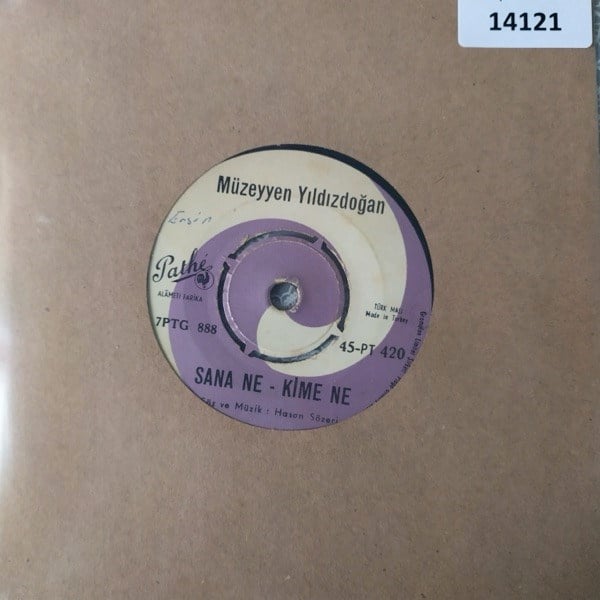 muzeyyen-yildizdogan-sana-ne-kime-ne-b-8ce665.jpg