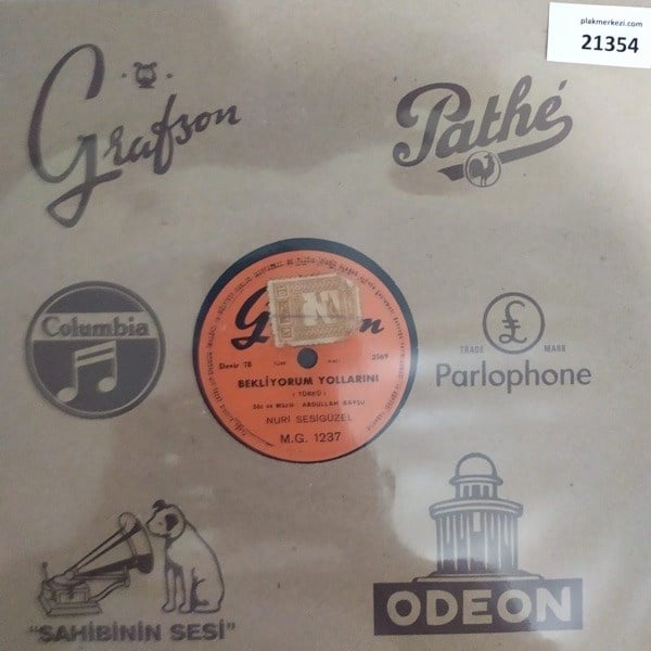 nuri-sesiguzel-bekliyorum-yollarini-bu-6-92c8.jpg