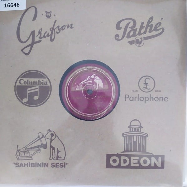 sabite-tur-gulerman-sevmek-seni-bir-su-078-48.jpg