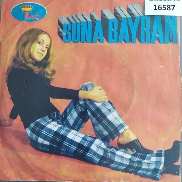 sadece-kapak-_-suna-bayram-_-beklerim--b656-4.jpg