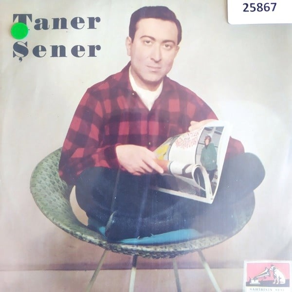 taner-sener-istanbulu-artik-hic-sevmiy-4349-a.jpg