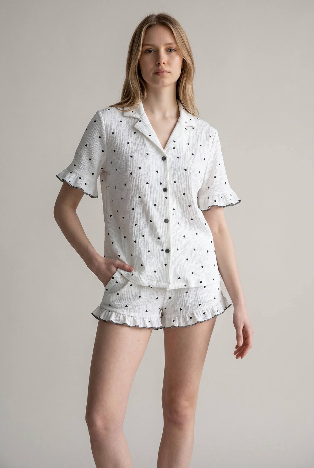 SUISY-Kalp Desenli Şortlu Pijama Takımı SUISY COLLECTION