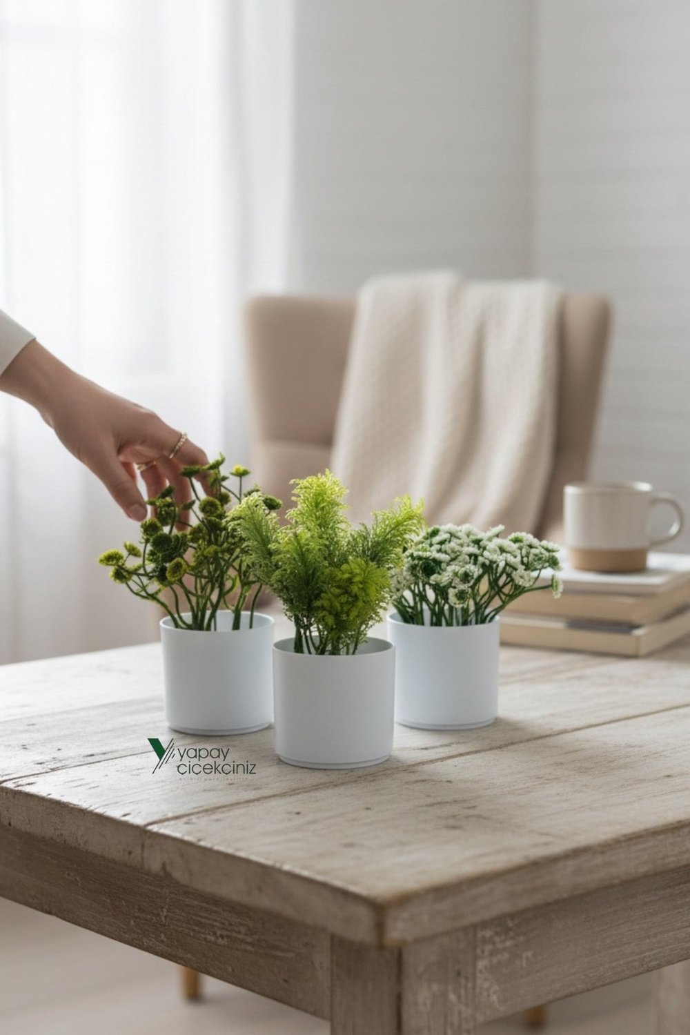 3 Adet Mini Beyaz Saksıda Yapay Çiçek Seti