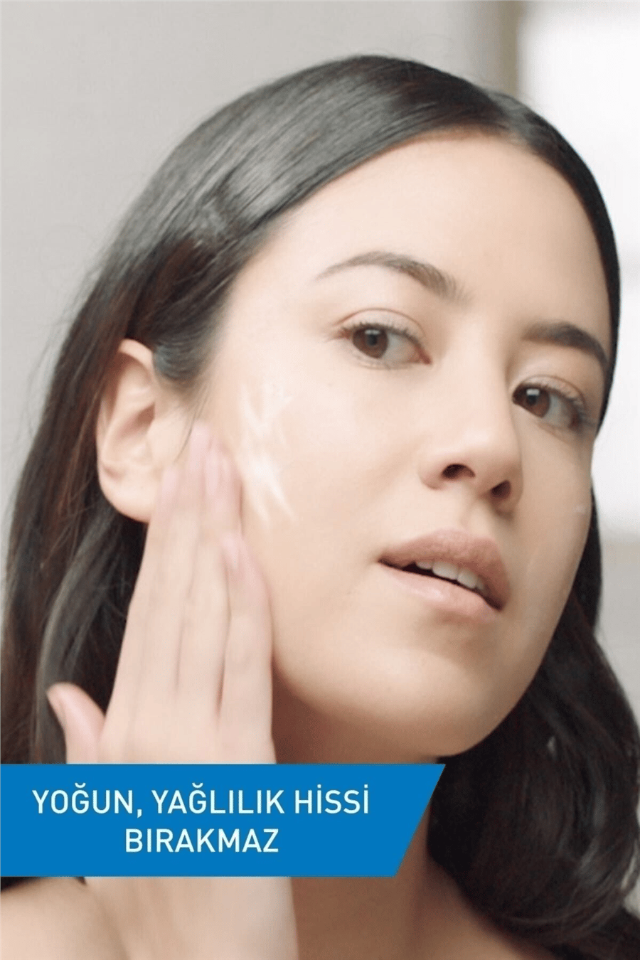 Nemlendirici Losyon Kuru Ciltler Seramid Ve Hyalüronik Asit Içerikli Yüz Vücut 236ml 3337875597210