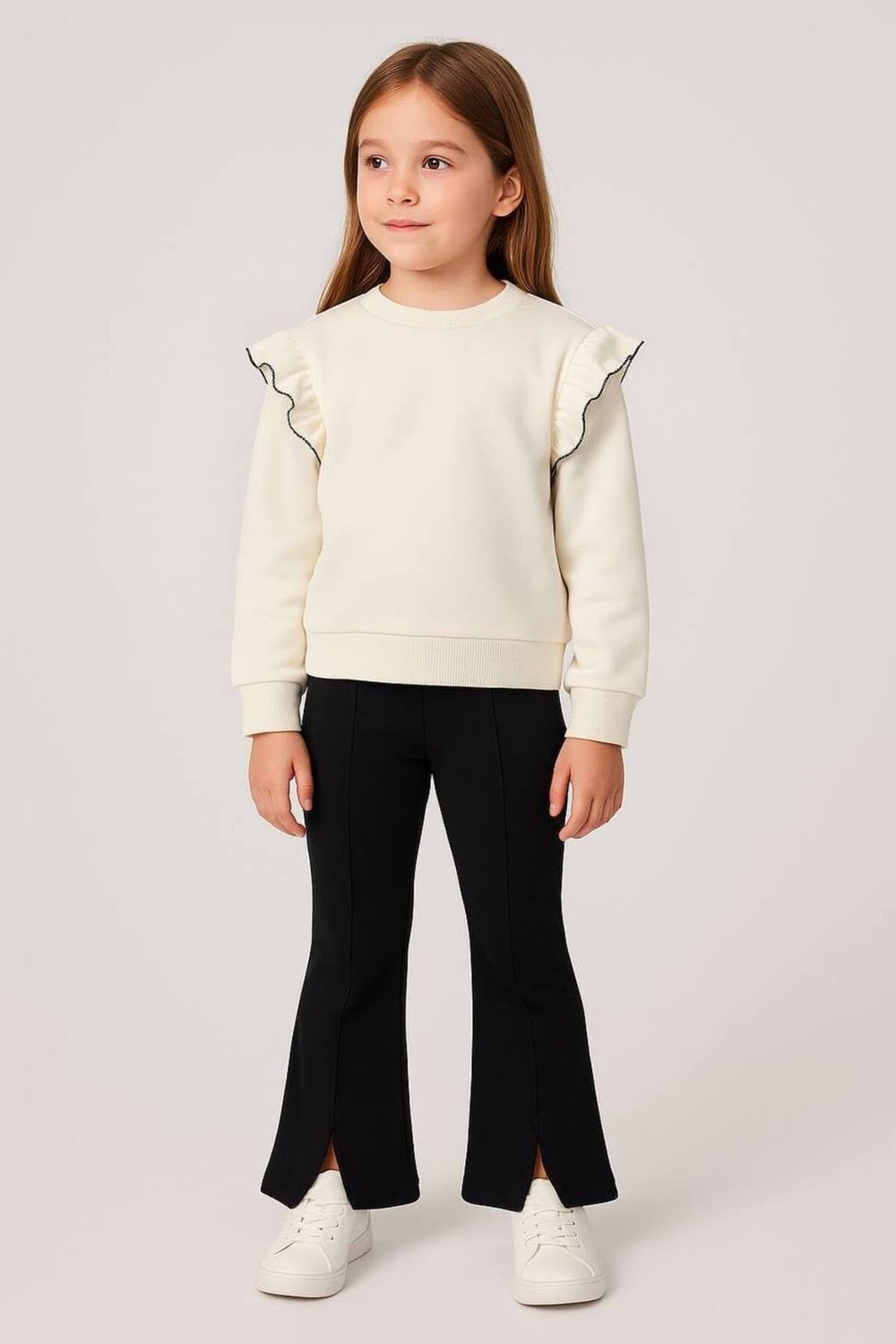 Neo Kids Kız Çocuk Fırfır Detaylı Şık Sweat ve Siyah Pantolon Takımı
