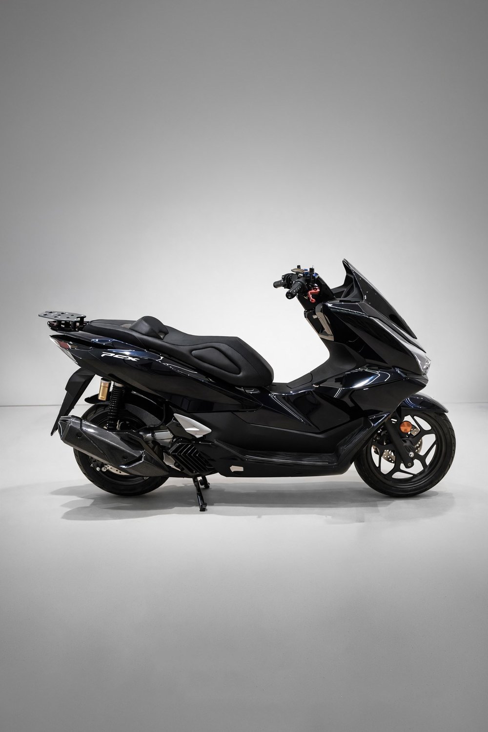 Honda Pcx Uyumlu Comfort Koltuk 2020-2026 Fiber Detay