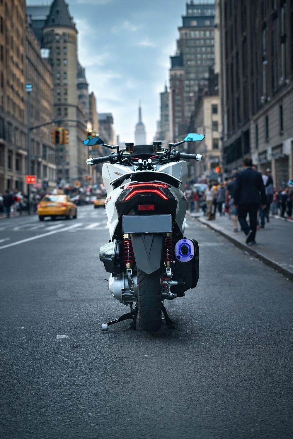 Honda Pcx Uyumlu Egzoz Ucu 2021-2026 Cnc Mavi