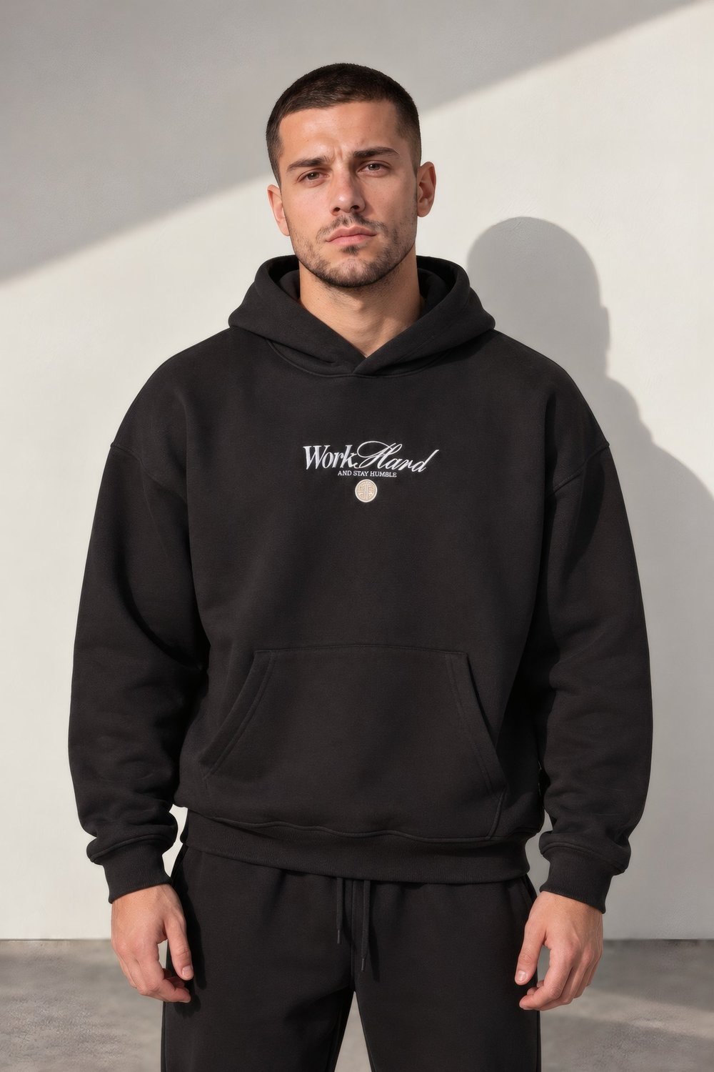 Araba Baskılı Kapüşonlu Sweatshirt Siyah