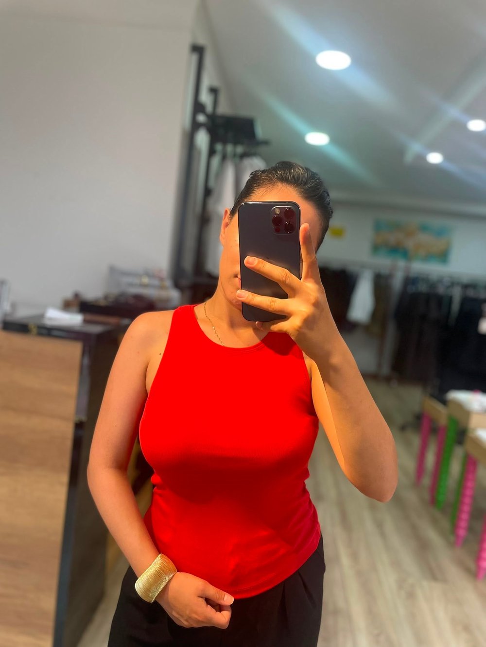 Halter Yaka Kolsuz Kırmızı Bluz