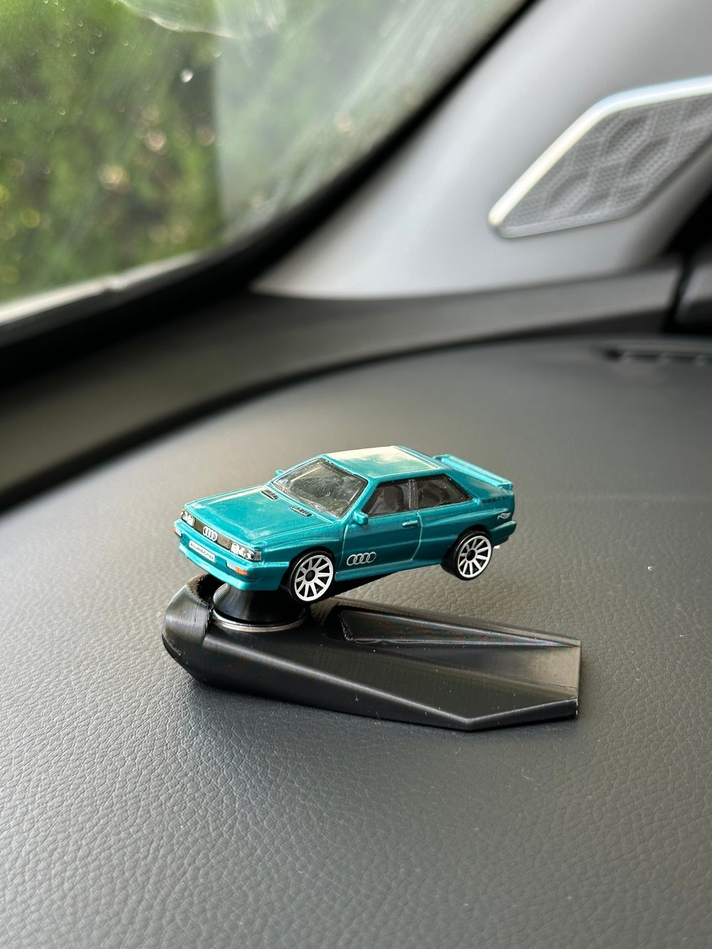 1987 Audi Quattro Turkuaz Metal Model Torpido Drifter Seti Torpido Süsü