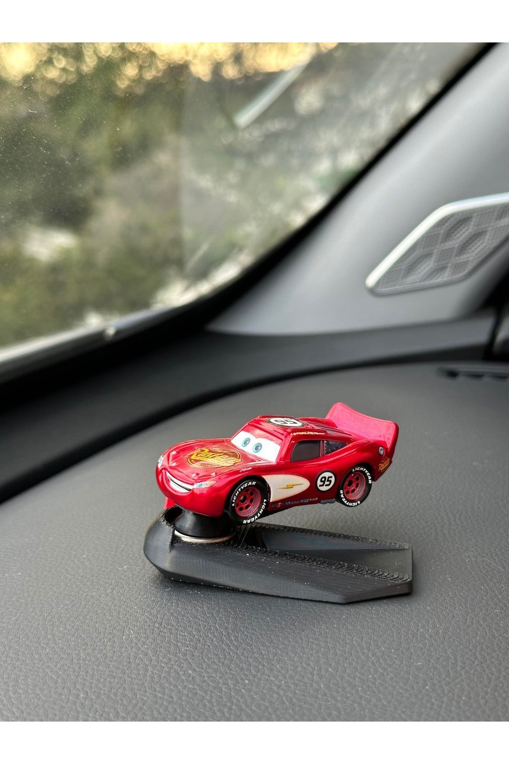 Metal Cars Orijinal Radiator Springs Mcqueen Drifter