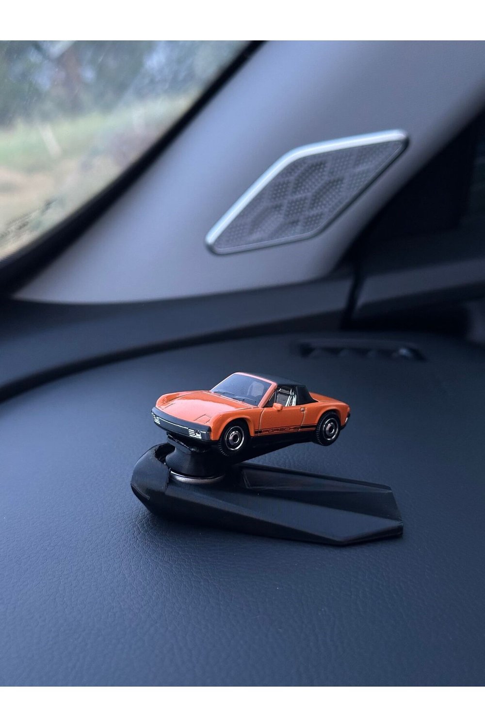 Porsche Turuncu Metal Araç Torpido Drifter Seti Torpido Süsü