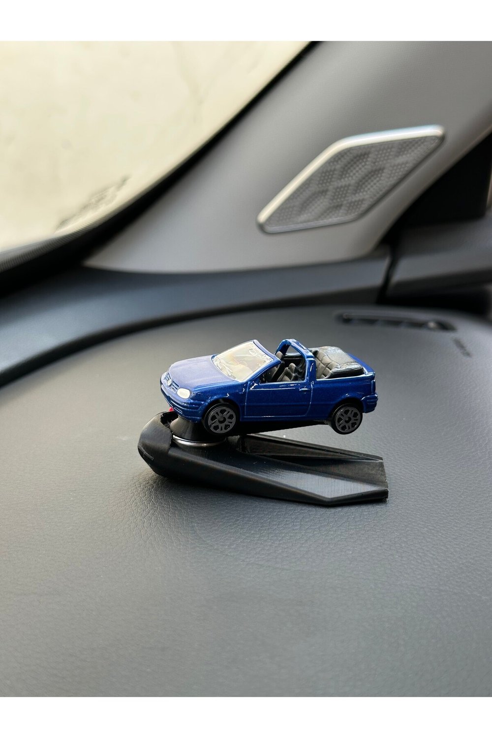 Volkswagen Golf Mk4 Mavi Metal Model Torpido Drifter Seti Torpido Süsü