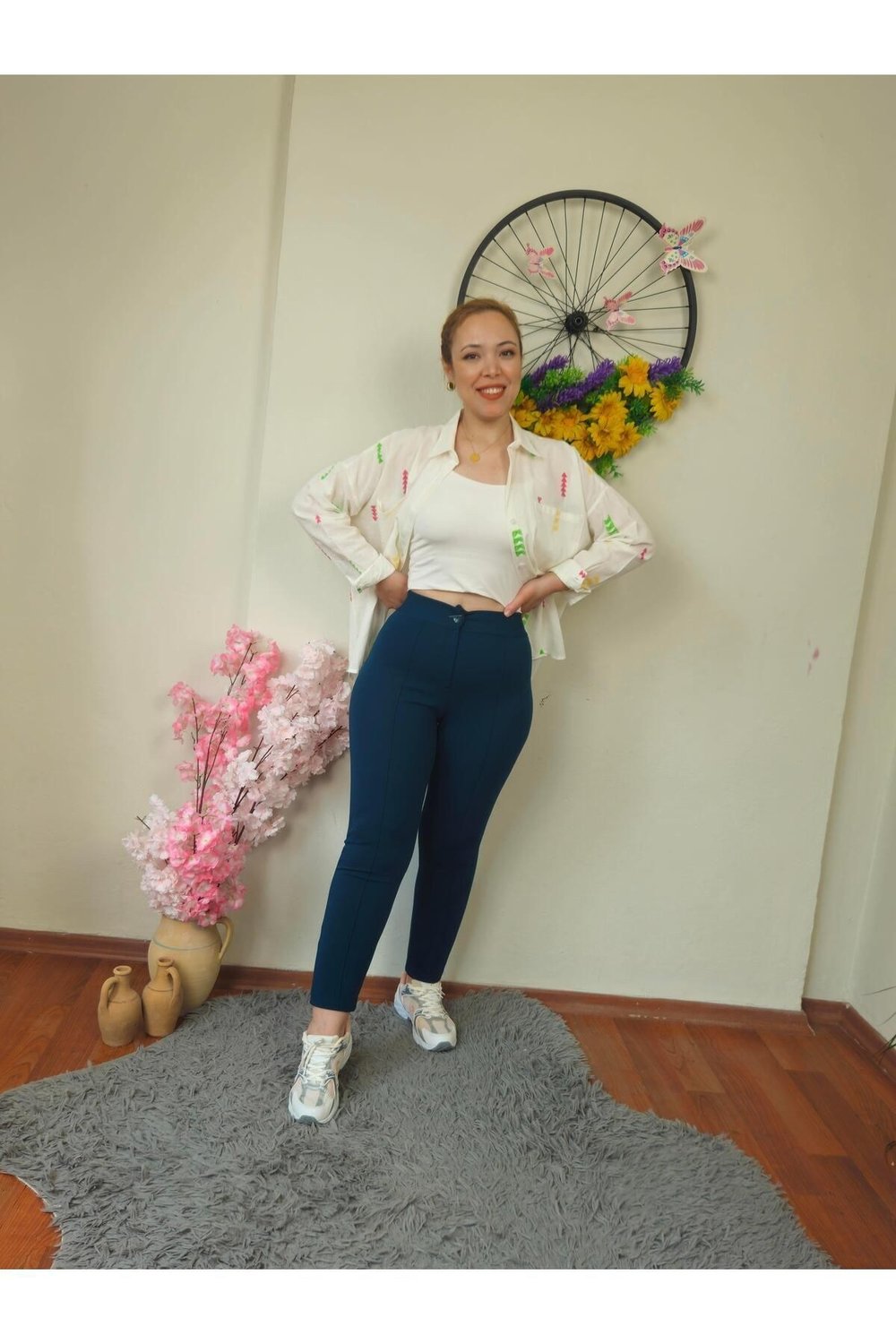 Krep Kumaş Yeşil Dar Paça Pantolon
