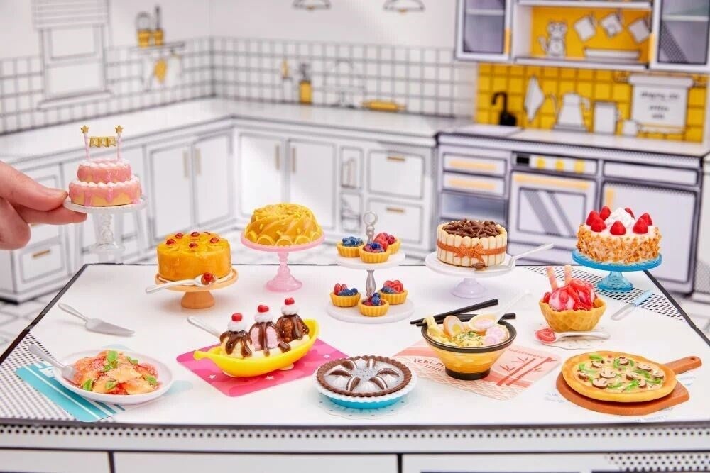 ADO-IMV591825 MINIVERSE FOOD DINER 18