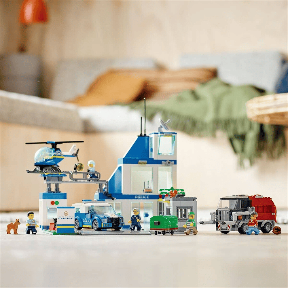 ADOL-LSC60316 LEGO CITY POLIS MERKEZI 3