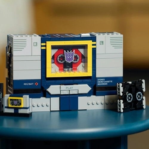 ADOL-LSS10358 TRANSFORMERS SOUNDWAVE 1