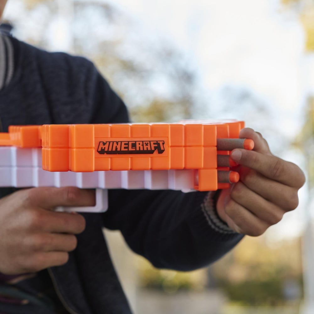 INT-F4415 NERF MINECRAFT PILLAGERS CROSSBOW 4