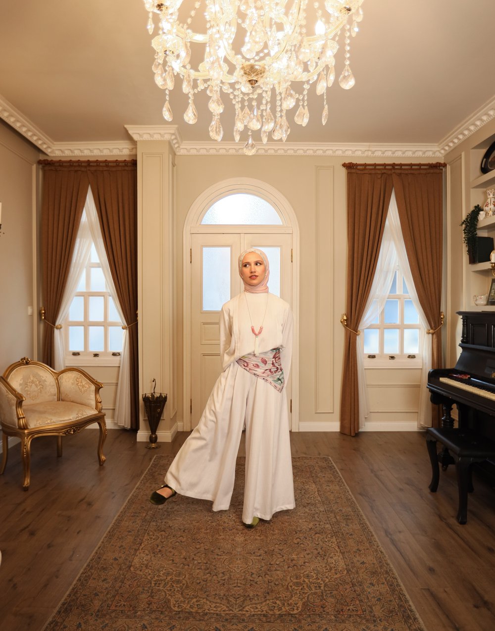 ESLA ETEKLİ PANTOLON BEYAZ
