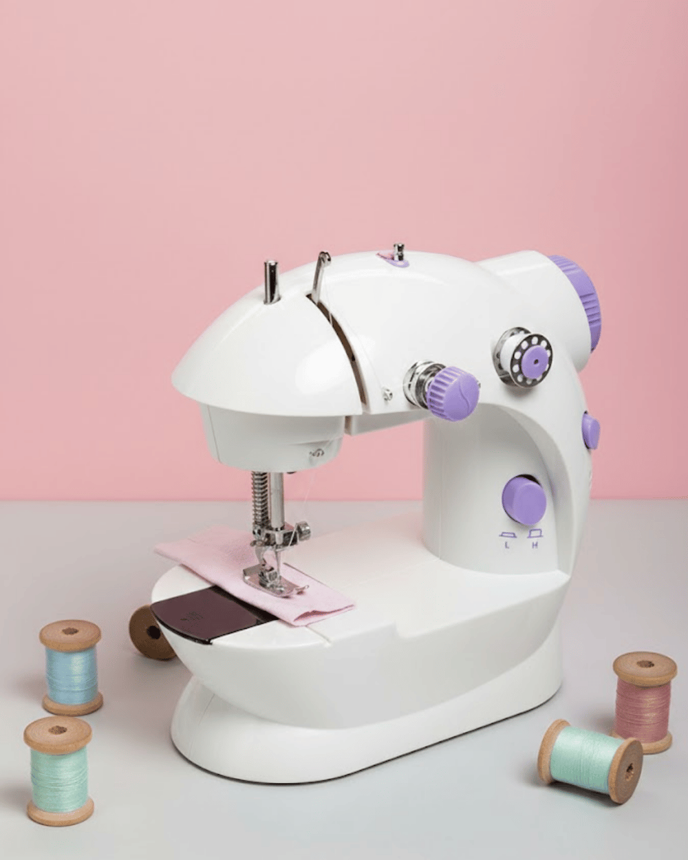 Elektrikli Mini Dikiş Makinesi Pratik Ev Yardımcısı