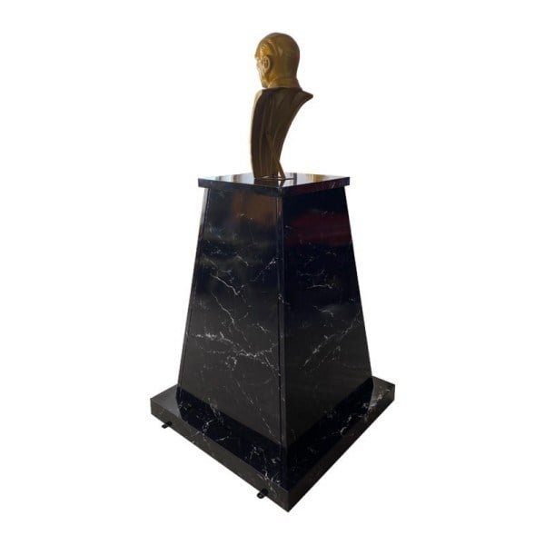 Atatürk Büstü (70cm Alüminyum)+ Kaide (120cm)+ Alt Tabla Granit Desenli
