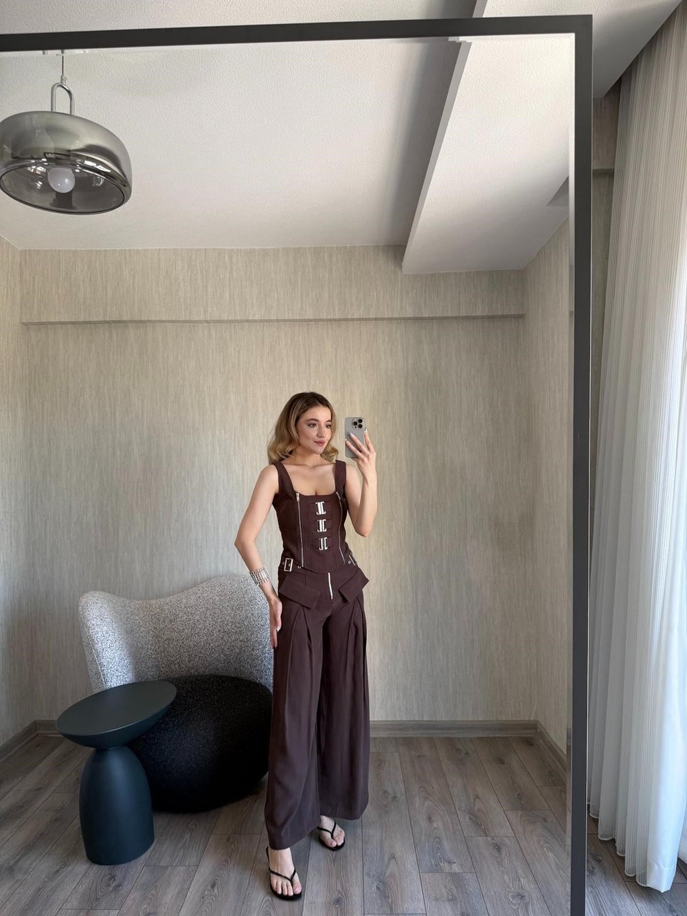 Kahve Askılı Bluz Pantolon Takım