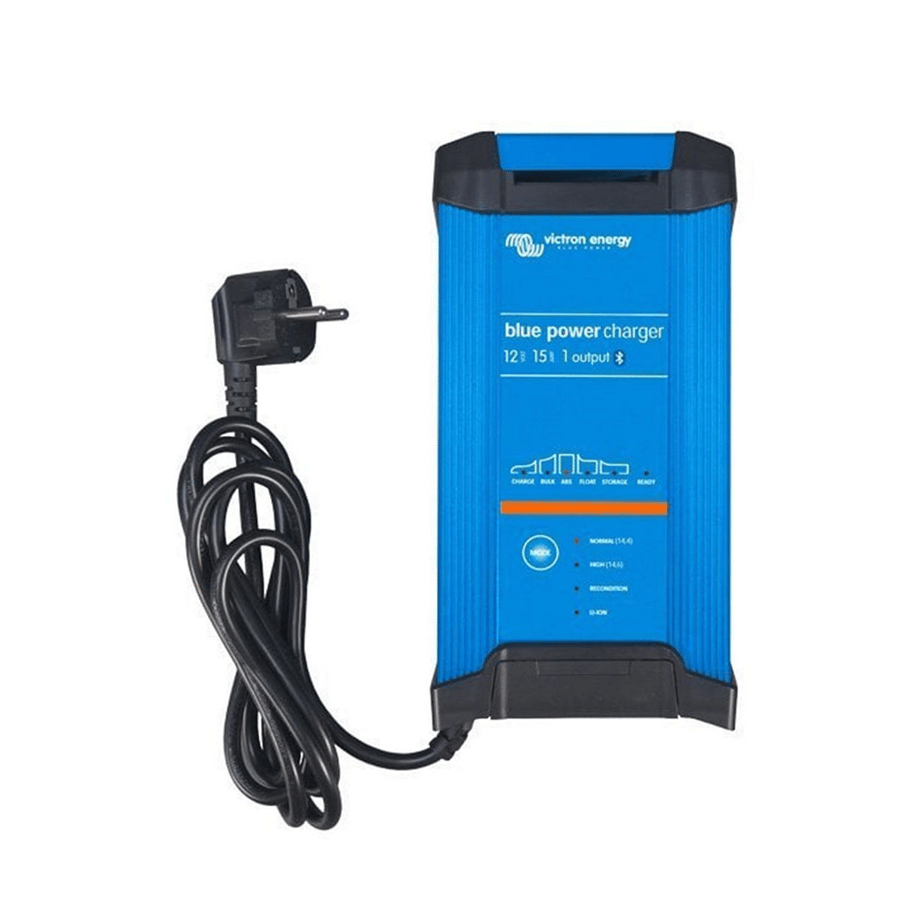 Blue Smart IP22 Battery Charger 12V/15Ah 1 Çıkışlı
