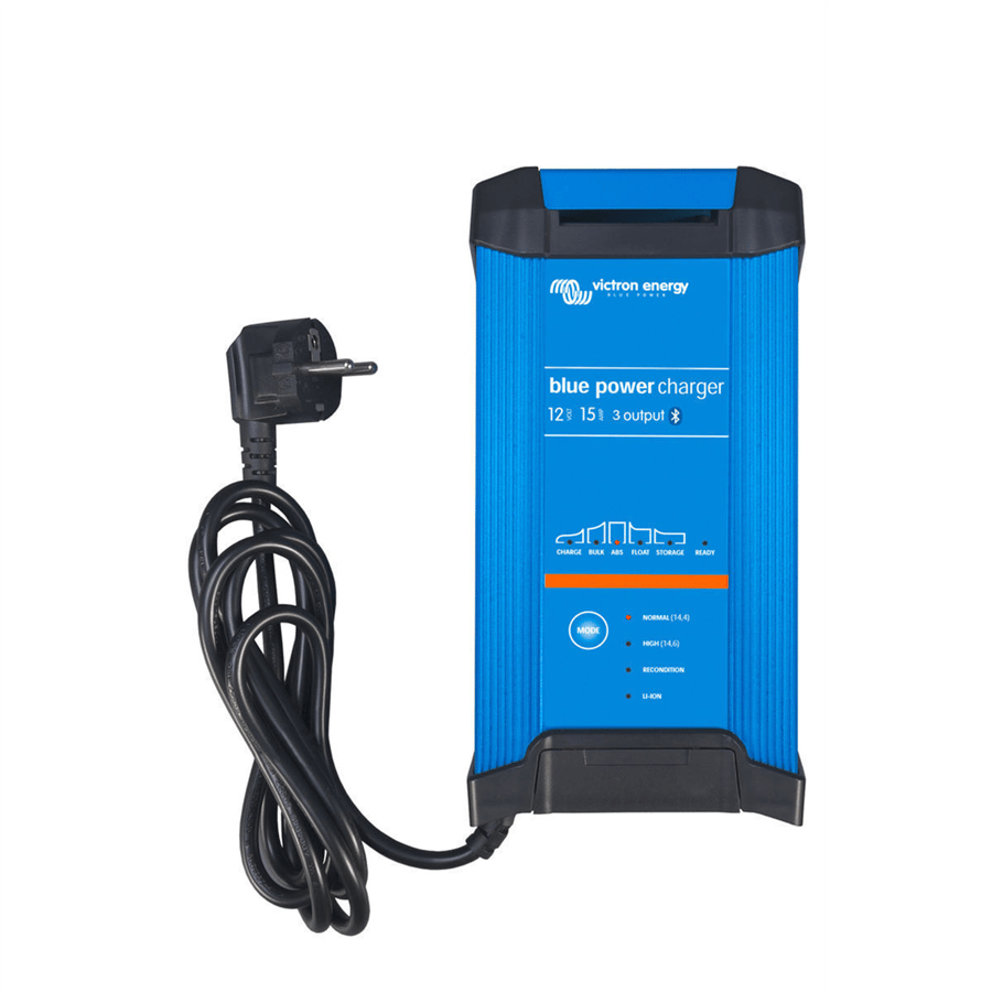 Blue Smart IP22 Battery Charger 12V/15Ah 3 Çıkışlı
