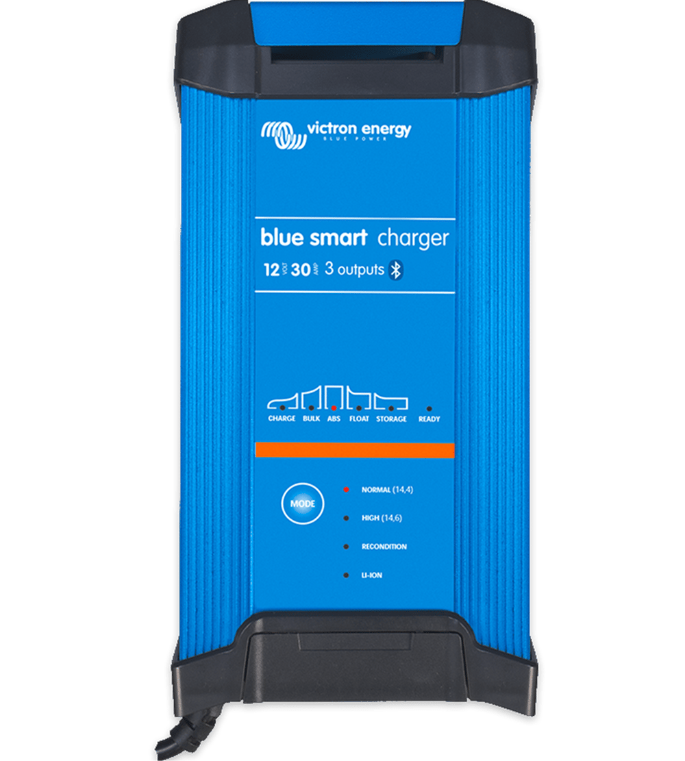 Blue Smart IP22 Battery Charger 12V/30Ah 3 Çıkışlı