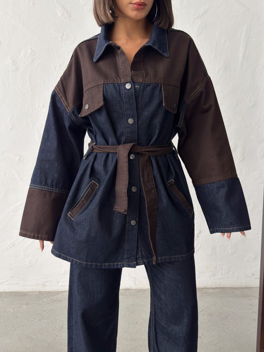 KAHVE DETAYLI DENIM TAKIM