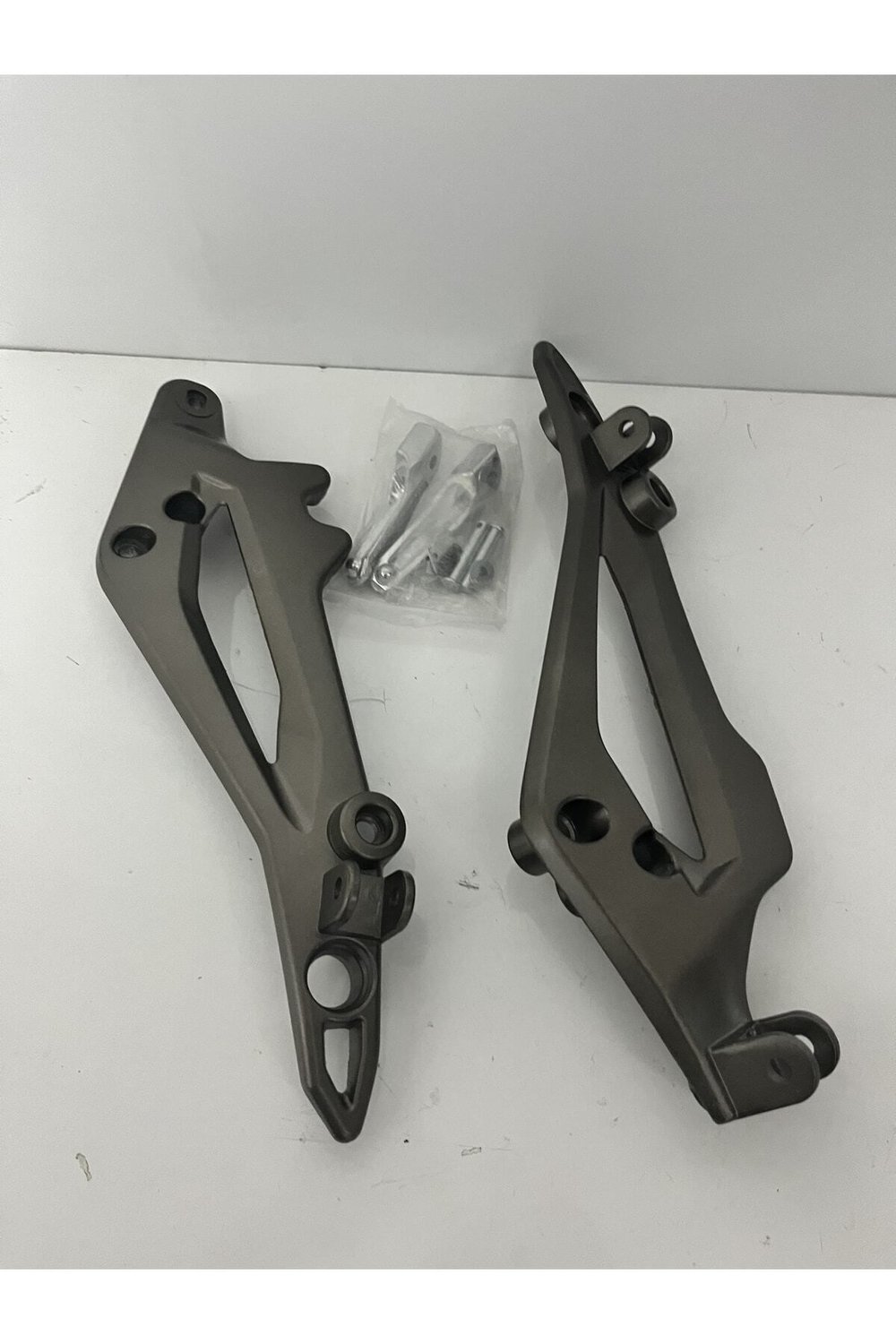 Tez Motor Mondıal Drift L 125, Kd,vultur 125 Basamak Braketi Sağ-sol Takım 1.kalite