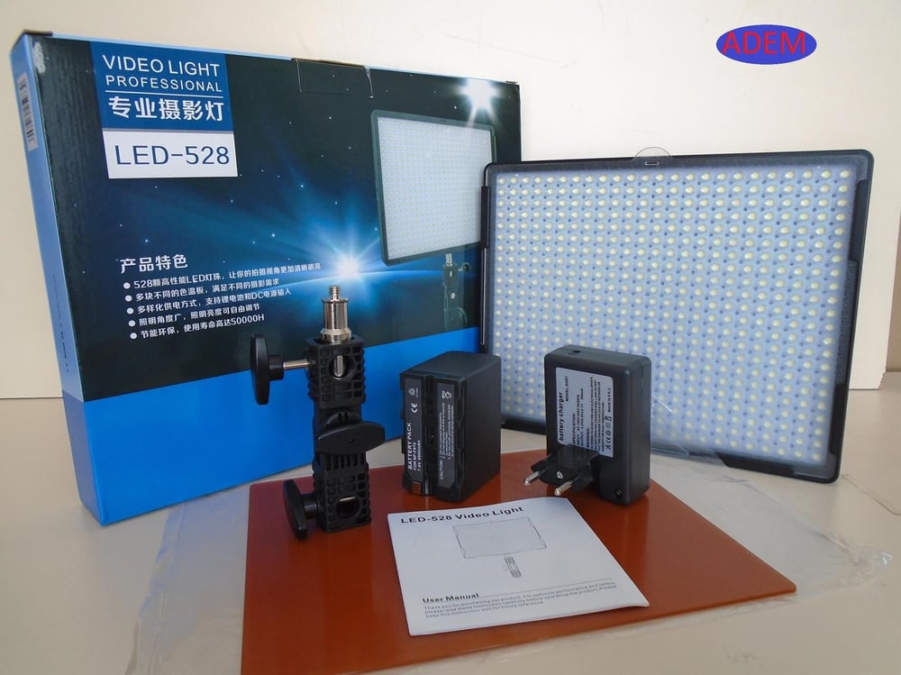 GODOX 528 LED PORTATİF IŞIK