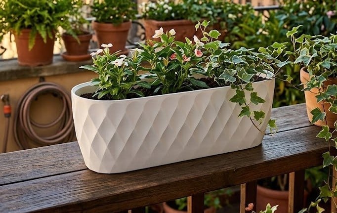 Yakamoz Balkon Saksısı No: 2 KRS-472 - Plastik Çiçek Saksısı