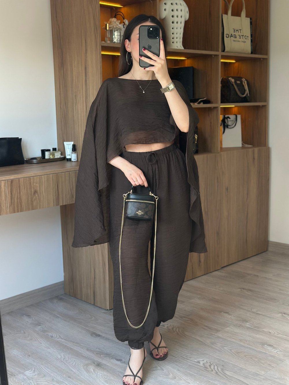 Valeria Pelerin Detaylı Takım - Siyah