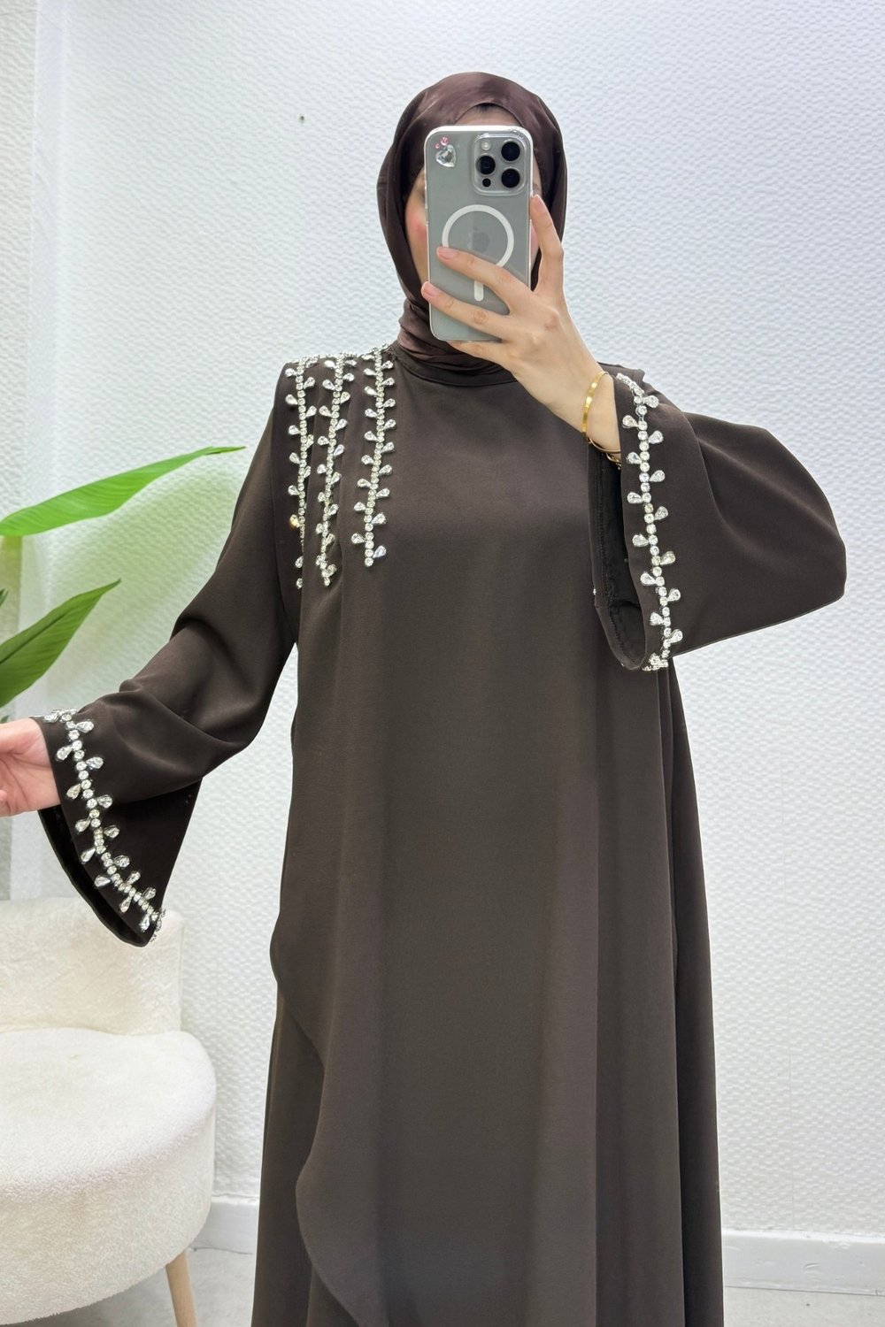 Diva Krep Kumaş Taş Detaylı Tesettür Abiye- Kahverengi