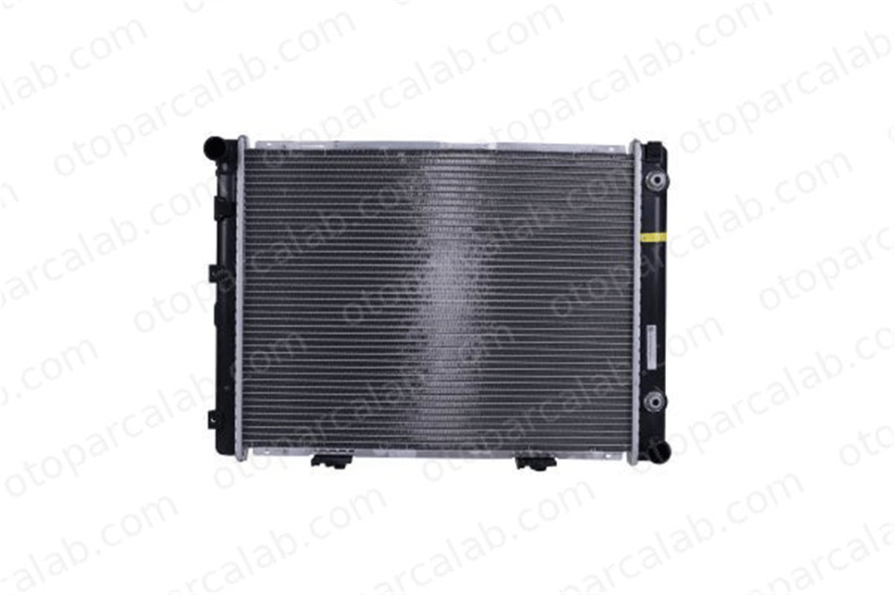 BEHR CR 284 000S Su Radyatörü MERCEDES-BENZ 190 A2015008103 2015001203